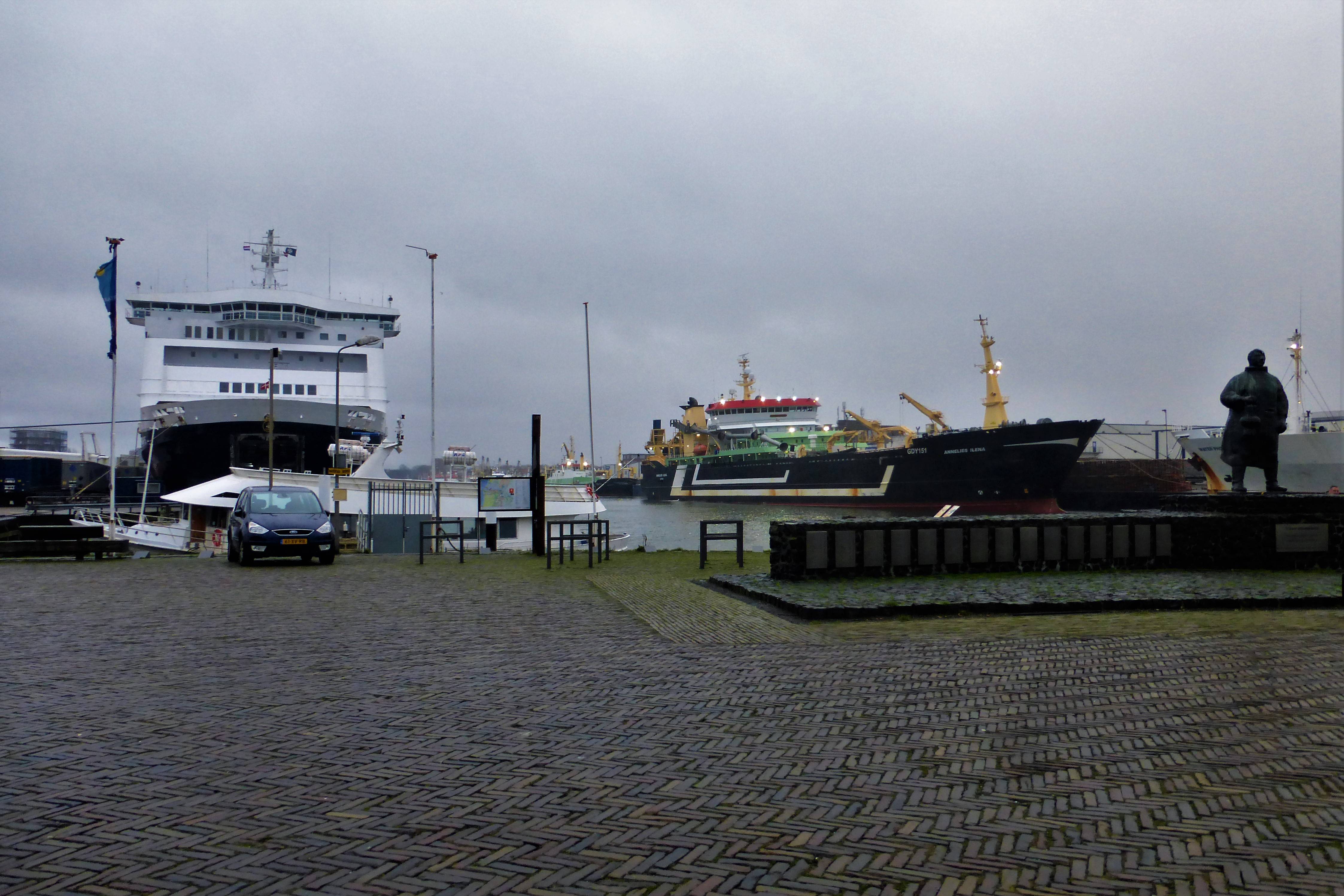 Vissershaven IJmuiden   28-12-21 